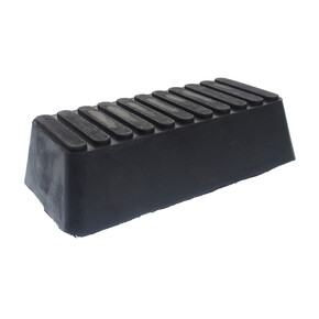 JTC-7646 - Проставка для подъемника резиновая 19.5X10X5см JTC - 
Резиновый, трапециевидной формы.
Размеры: 19.5 х 10 х 5 см.