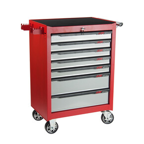 JTC-3931C - Тележка инструментальная 7 секций красная JTC - 
Размеры ящика: 568×378×75 мм (154 мм два нижних).
Большая ручка способствует удобному перемещению во время работы.
Все ящики снабжены быстросъемными полозьями на ролик