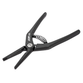 JTC-4056 - Щипцы для снятия и установки контрольных ламп с клиновидным цоколем JTC - 
Специальные щипцы для установки и снятия контрольных ламп с клиновидным цоколем различного назначения. Например, лампа переключателя вентилятора на Фольксваген (Vol