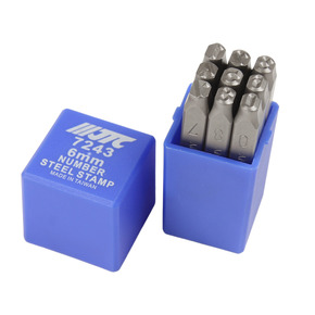 JTC-7243 - Клейма цифровые 6мм (HRC 60+-2град. DIN 1451) JTC - Клейма цифровые
Характеристики:

Тип: цифровые
Размер 6мм
Длина 69,1мм
Твердость: 60±2HRC
Материал: хромованадиевая сталь
Комплектация: 9 предметов (