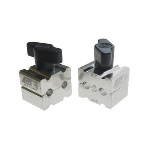 JTC-6651 - Трубогиб для тормозных трубок JTC - 
Специально предназначен для легкой гибки старых и новых линий с целью создания точной копии.
Тормозной трубопровод может иметь множество изгибов.
Используются для стальных, медных и покрытых пластиком тормоз